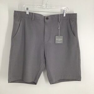 Hickey Freeman Men’s Classic Modern Fit Shorts Gray Elastic Casual NWT Size 38